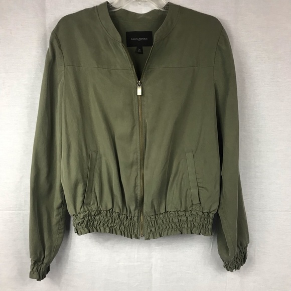 Banana Republic Jackets & Blazers - Banana Republic Olive Green Bomber Zip Jacket | XL